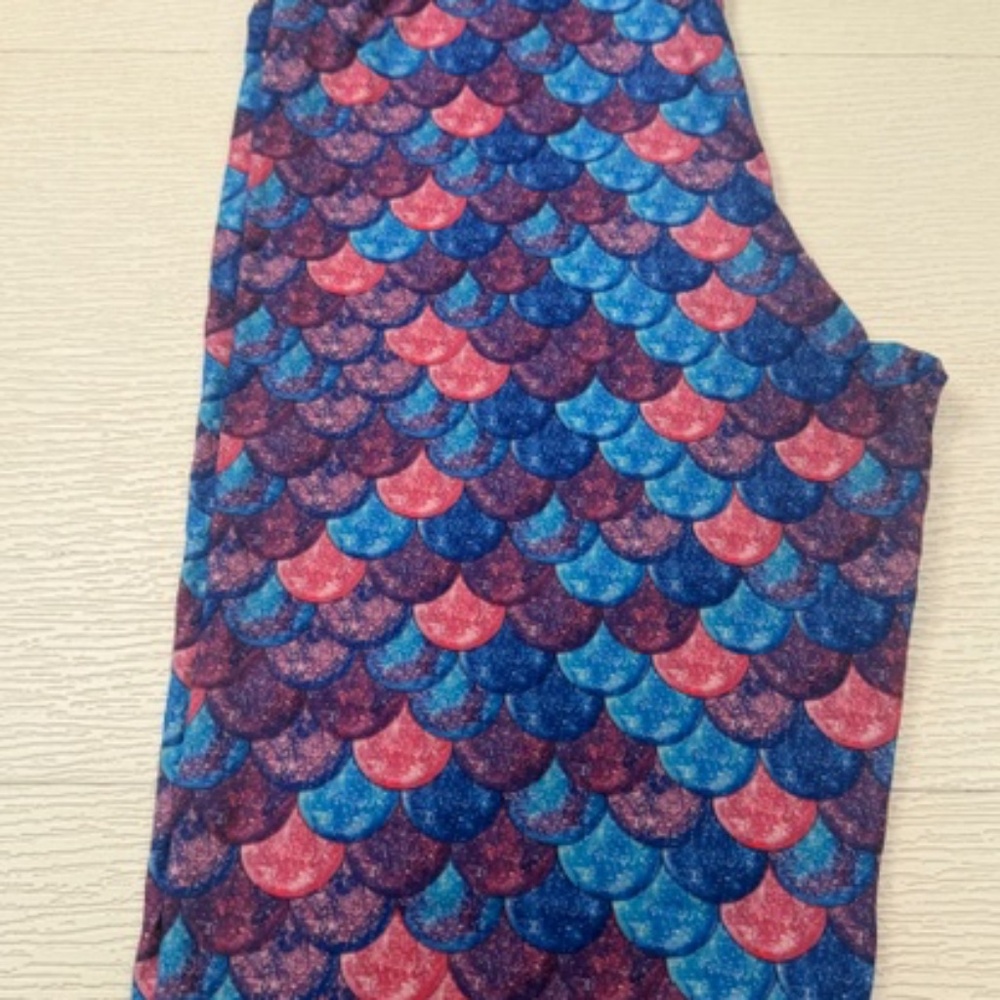 FABULEGS mermaid fish scale leggings size xl